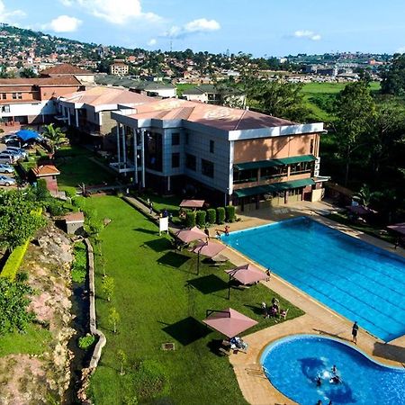 קמפאלה Silver Springs Hotel מראה חיצוני תמונה