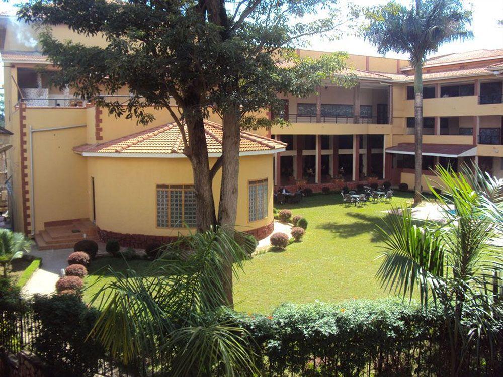קמפאלה Silver Springs Hotel מראה חיצוני תמונה
