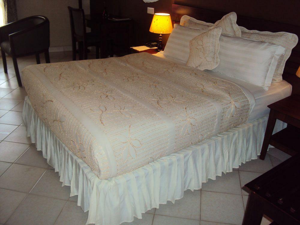 קמפאלה Silver Springs Hotel מראה חיצוני תמונה