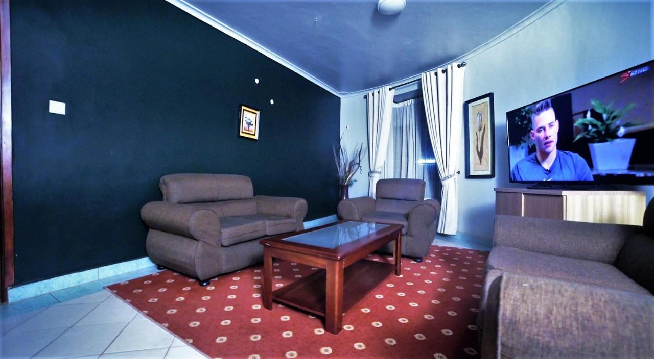 קמפאלה Silver Springs Hotel מראה חיצוני תמונה